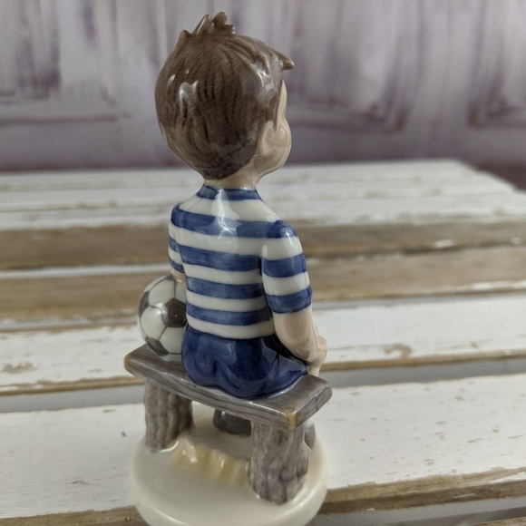 Royal Copenhagen B&G Frederick 2000 millennium boy - Picture 5 of 8